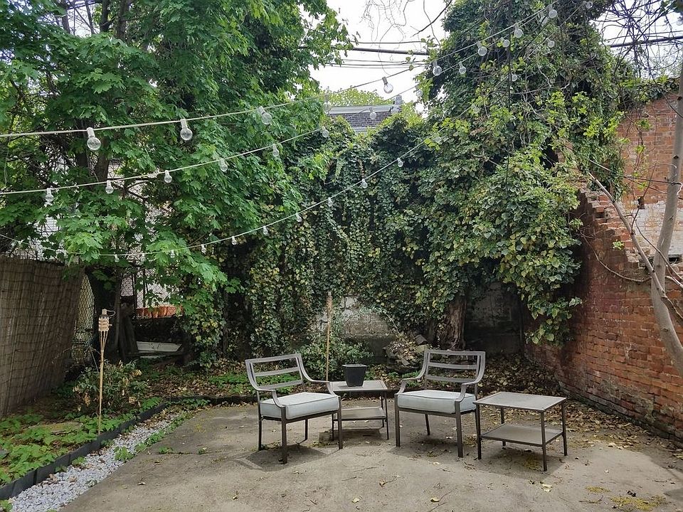 2nd image of 1174 Jefferson Ave #Garden