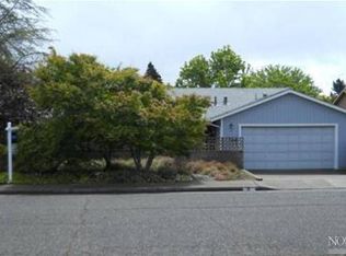 5 Arbor Cir, Novato, CA 94947