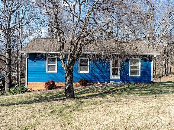 5th image of 3384 Sheely Rd