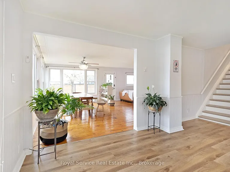 136 Onderdonk Ln — Photo 11