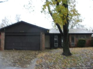 16413 E 1st St, Tulsa, OK 74108