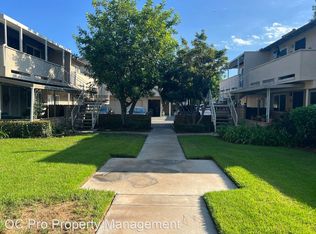 338 E Briardale Ave #4, Orange, CA 92865