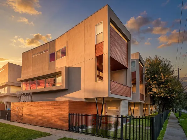 1703 Beall St, Houston, TX 77008