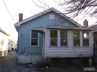 5th image of 3823 Neosho St