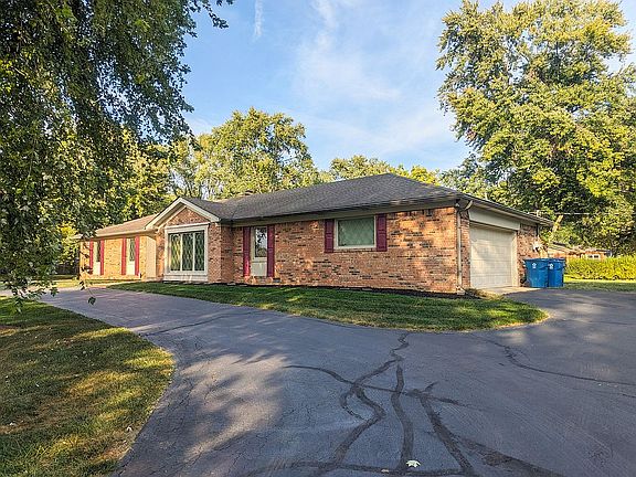 2nd image of 7163 Munsee Ln