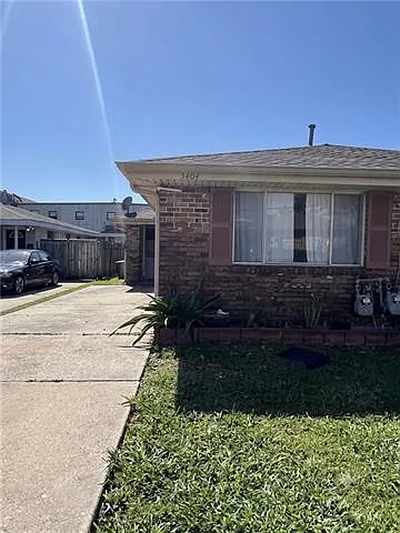 2404 Athania Pkwy — Photo 2