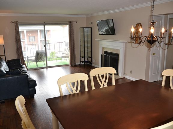 3rd image of 1209 Donard Park Ave