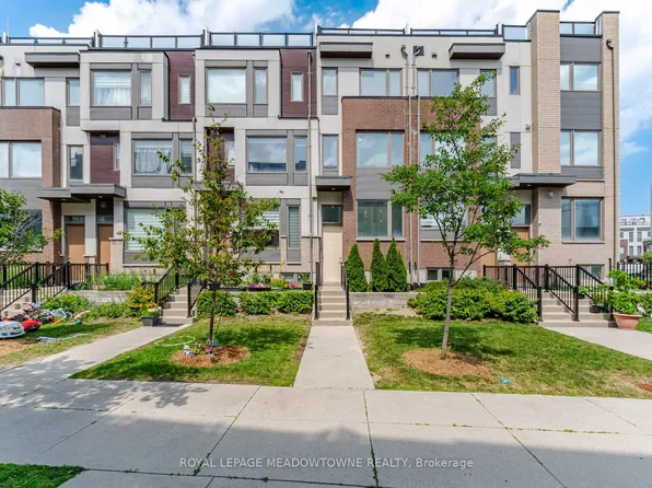 50 Thomas Mulholland Dr #3, Toronto, ON M3K 0A6