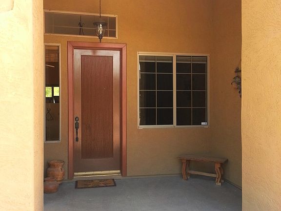 3rd image of 4933 E CORDIA Way