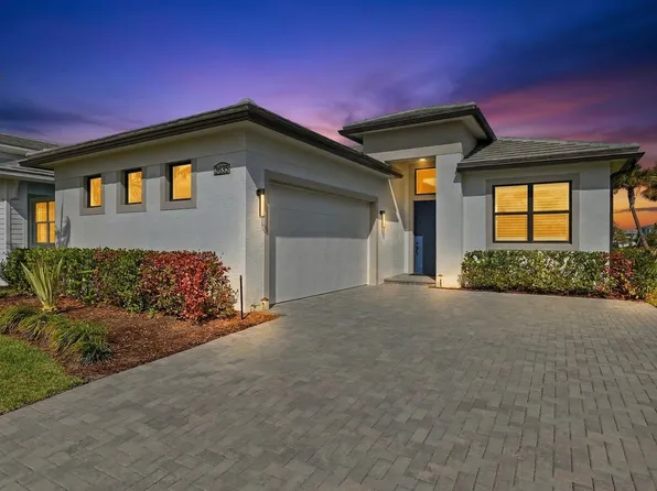 8695 SW Cantante Way, Port St Lucie, FL 34987