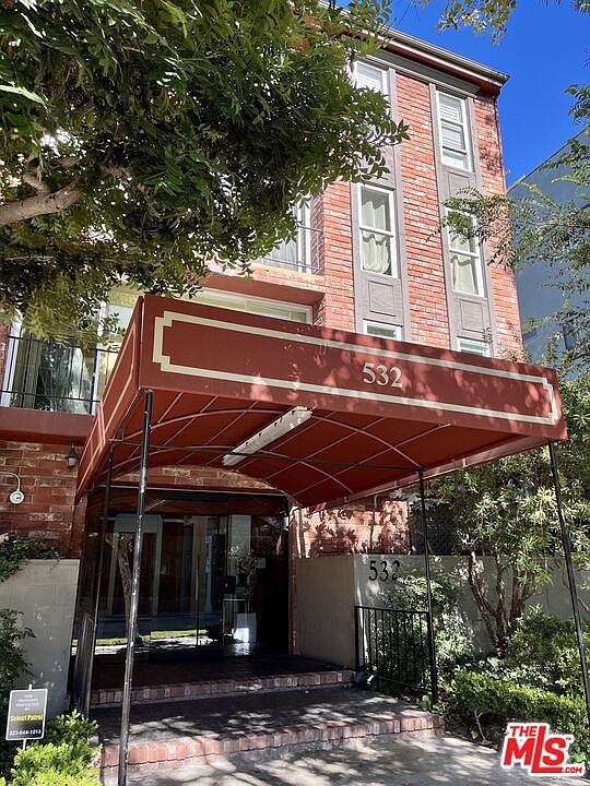 1st image of 532 N Rossmore Ave APT 313