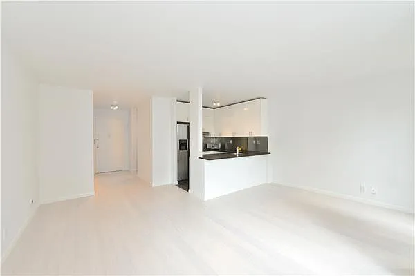 Sold by Kian Realty | media 10