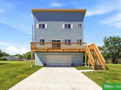 502 Hidden Meadows Dr, Fremont, NE, 68025
