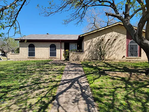 2700 Starlake Ct Photo 1