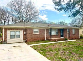 2604 Brookline Dr NW, Huntsville, AL 35810