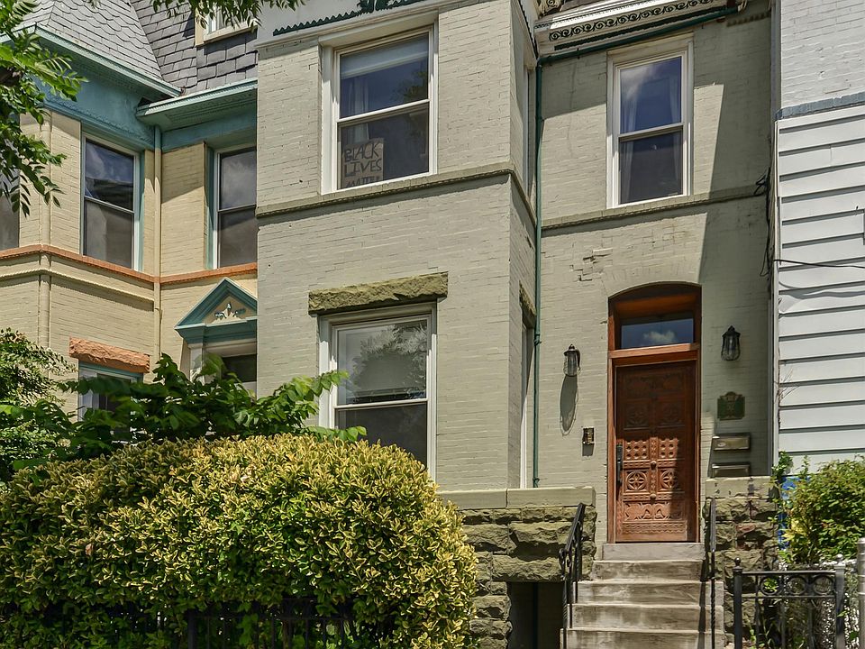 1st image of 52 Q St NE #1