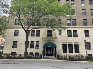 6101 N Sheridan Rd APT 1F, Chicago, IL 60660