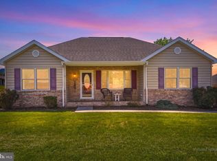 10 Cumbia Ave, Luray, VA 22835
