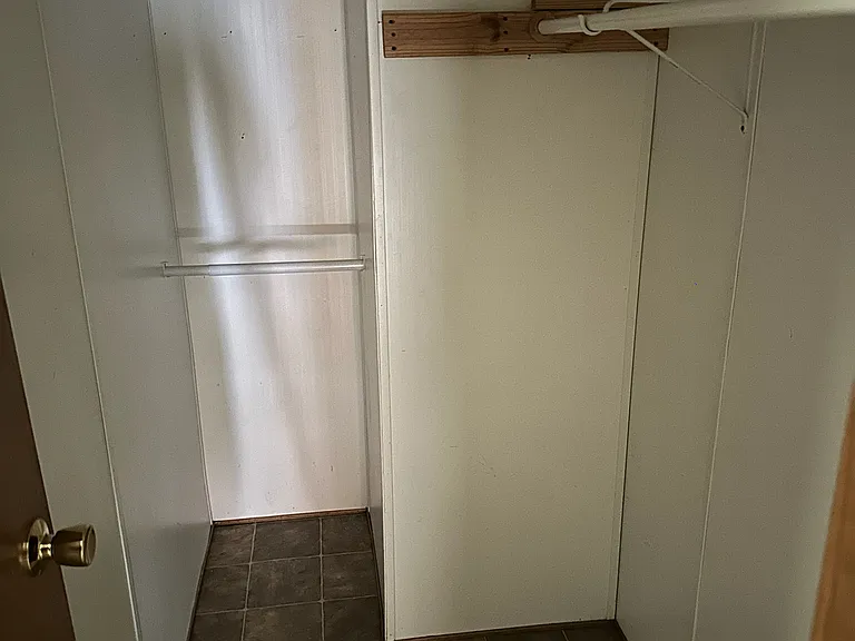 182 Clements Rd — Photo 16