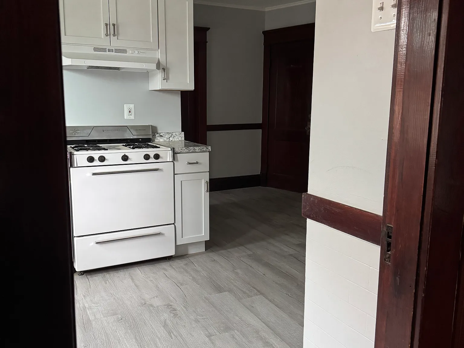 1 bed, 1563 sqft, $1,450 — Photo 2