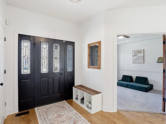 5th image of 1817 Connemara Ct