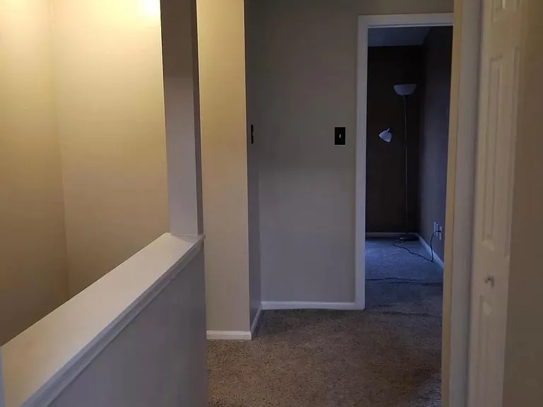223 Villa Knoll Ct — Photo 14