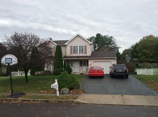 3 Byron Way, Pottstown, PA 19464