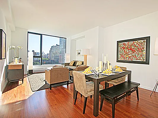 Sold by Sotheby's International Realty | media 13