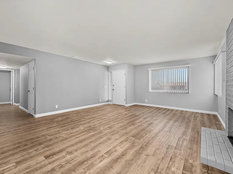 1920 Edith Dr — Photo 12