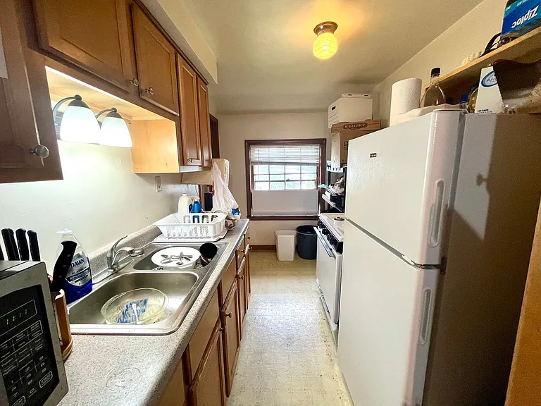 4320 N Wilson Dr — Photo 9
