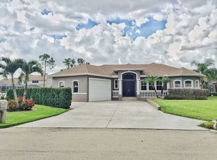 6725 Eagle St, Fort Myers, FL 33966