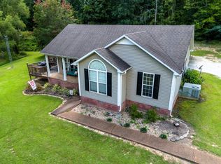 127 Travis Ln, Parsons, TN 38363