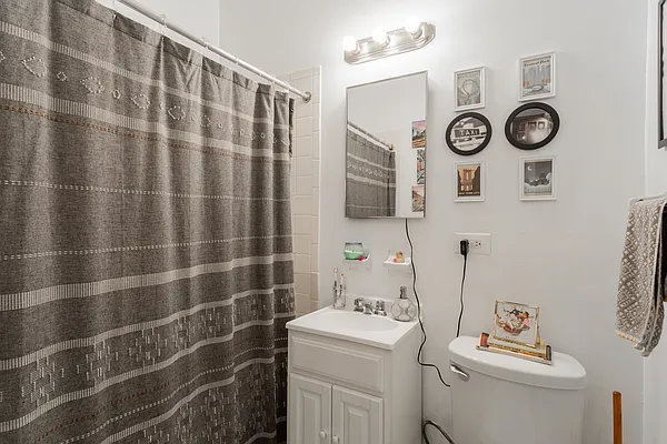 Rented by Bond New York | media 21