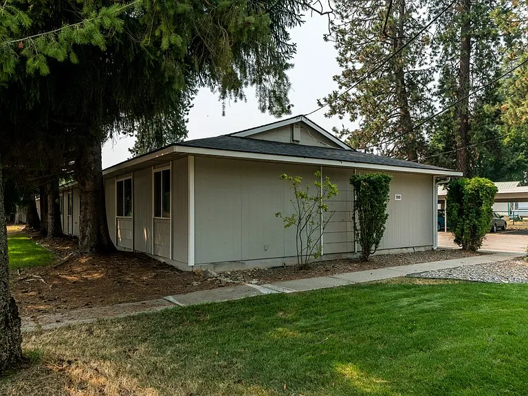 303 E Harriet St #303 — Photo 4