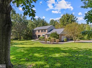 300 Manor Dr, Kennett Square, PA 19348