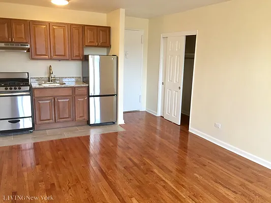 Rented by Living New York | media 13