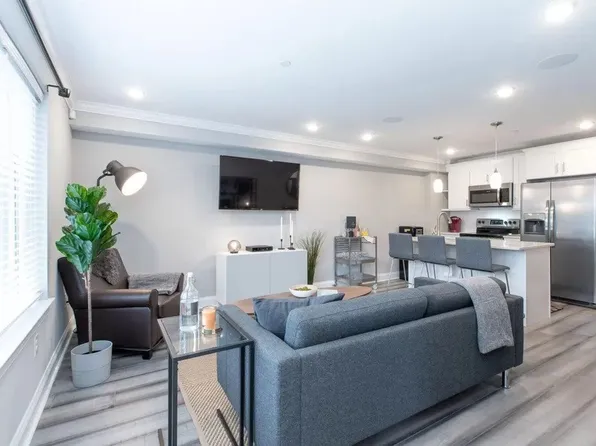 3410 W Commissioner St, 3410 W Commissioner St APT 3, Philadelphia, PA 19132