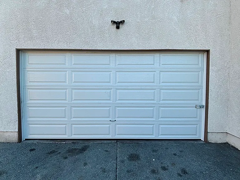 942 E 88th Pl — Photo 45