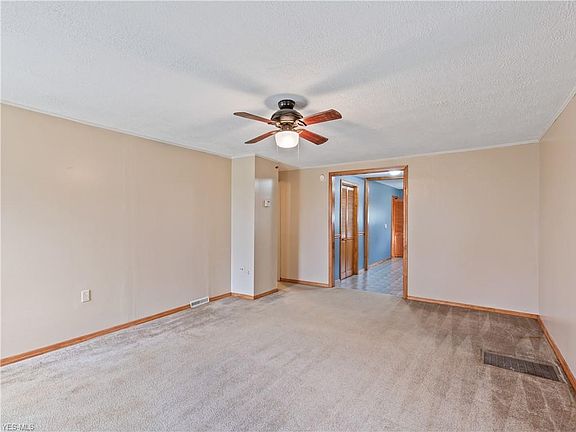 3rd image of 1260 Douglass Ave