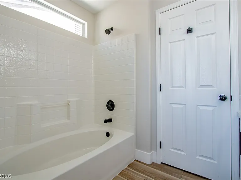 2108 Sandy Ln — Photo 24
