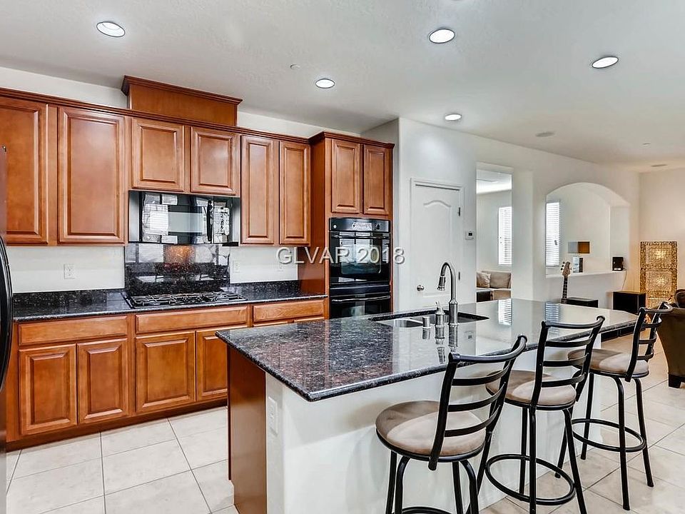 Granite Island Kitchen