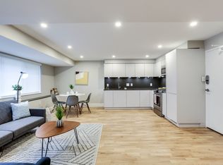 Whispering Oaks, Arlington, VA 22209