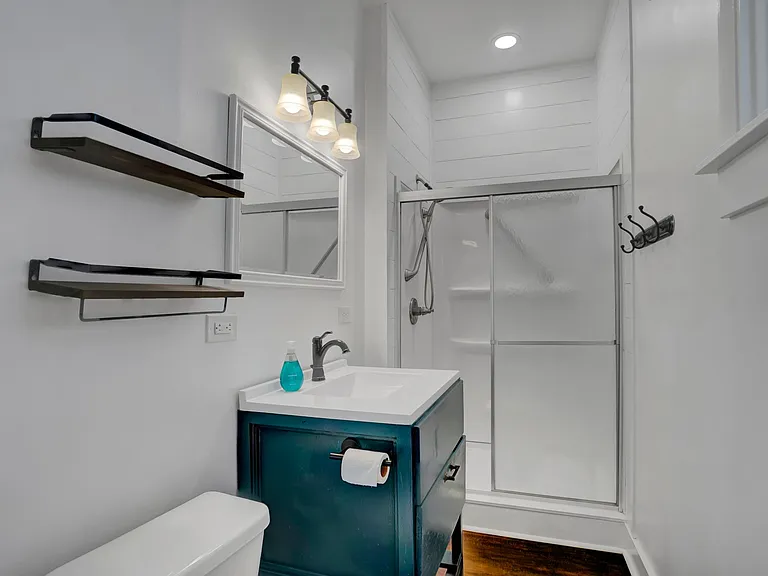1022 20th Ave NE #1 — Photo 14