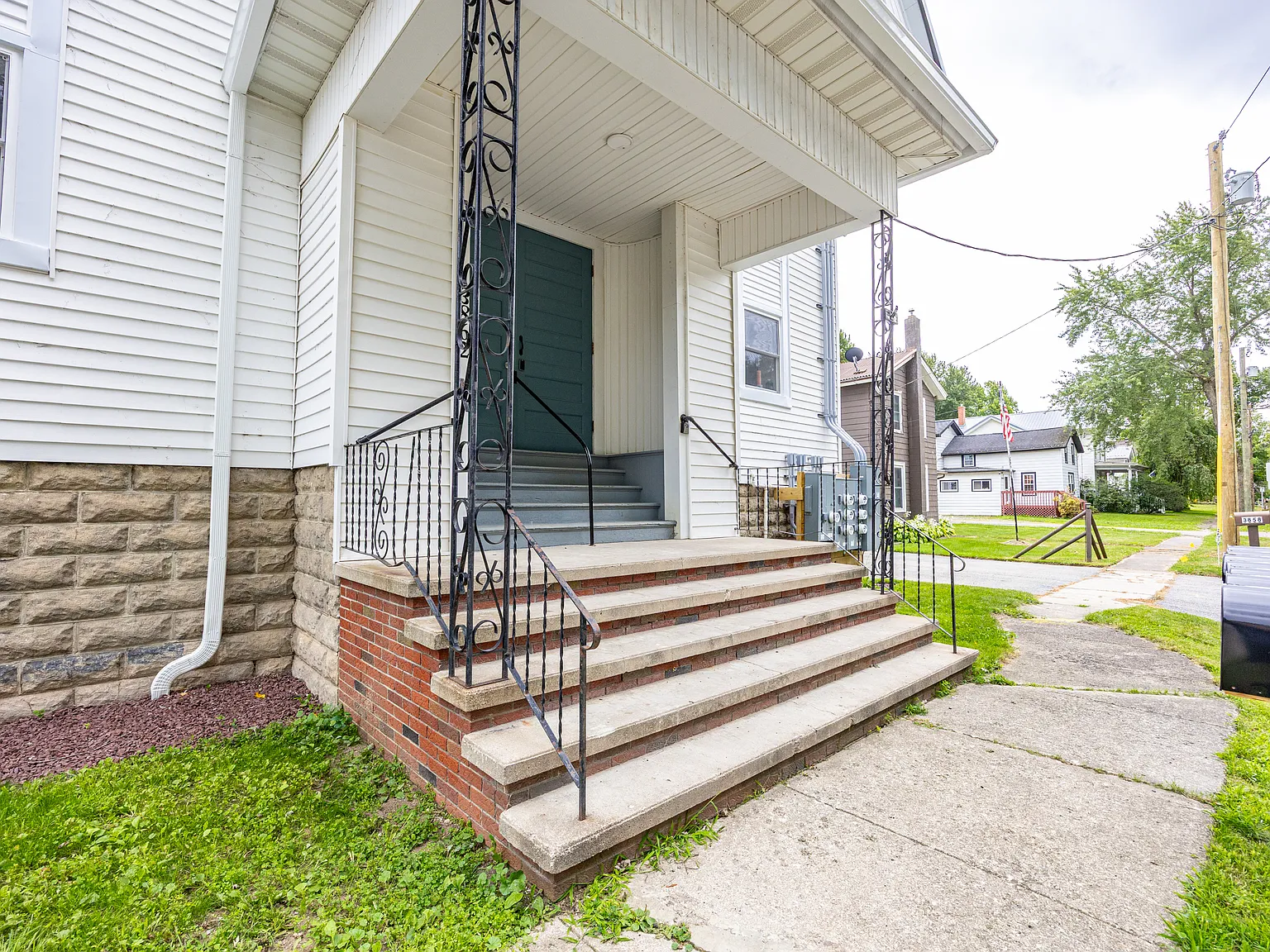 2 bed, $1,500 — Photo 2