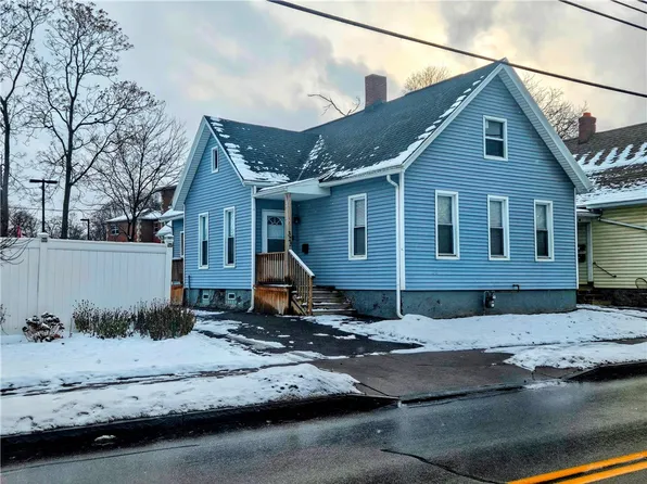 323 Clifford Ave, Rochester, NY 14621