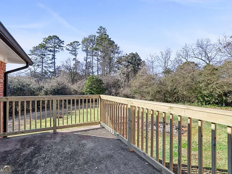 6541 Debbie Sue Ln — Photo 40
