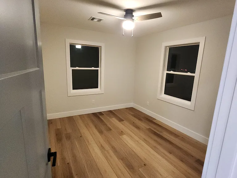 4406 E Central Ave — Photo 3
