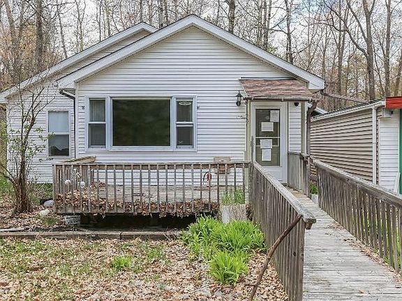 4th image of 7623 N Heinrich Ave