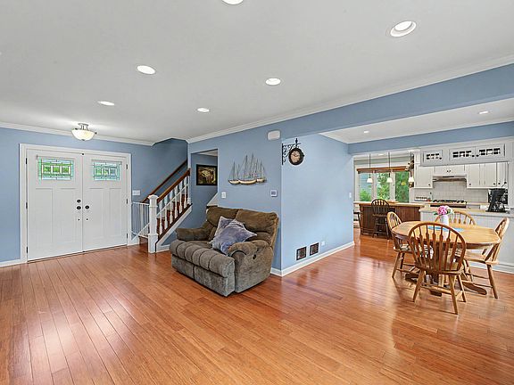 4th image of 5091 Chambers Dr