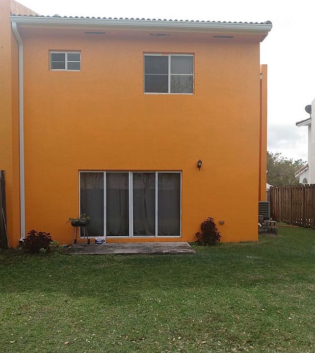2nd image of 620 SW 7th Ter